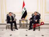 نيجيرفان بارزاني يلتقى رئيس الوزراء العراقي وكبار الساسة لمناقشة قضايا ساخنة